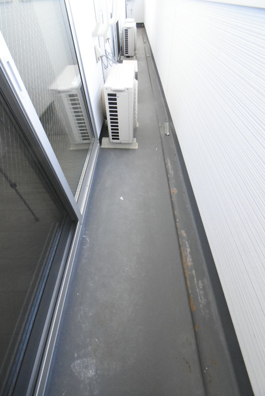 ��ʌ��������܎s��΋�{���P���ڂ̃A�p�[�g�̃o���R�j�[