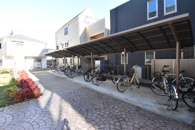 ��ʌ��z�J�s�z���J�̃A�p�[�g�̂��̑�