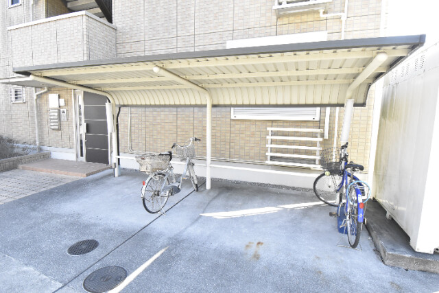 ��ʌ��������܎s����厚�w��̃A�p�[�g�̂��̑�