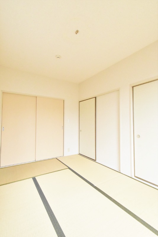 ��ʌ���z�s�厚�I��̃A�p�[�g�̂��̑�