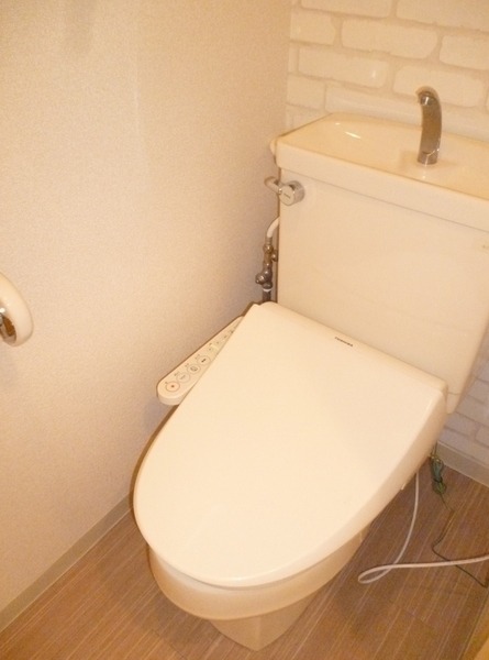 ��ʌ��������܎s�΋擌�Y�a�Q���ڂ̃}���V�����̃g�C��