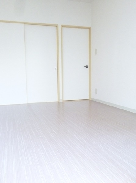 ��ʌ��������܎s�΋擌�Y�a�Q���ڂ̃}���V�����̂��̑�