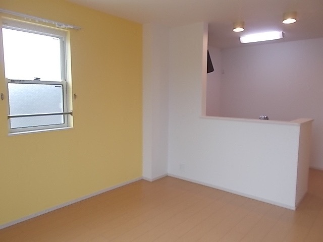 ��ʌ��������܎s�΋�厚�����̃A�p�[�g�̂��̑��ݔ�