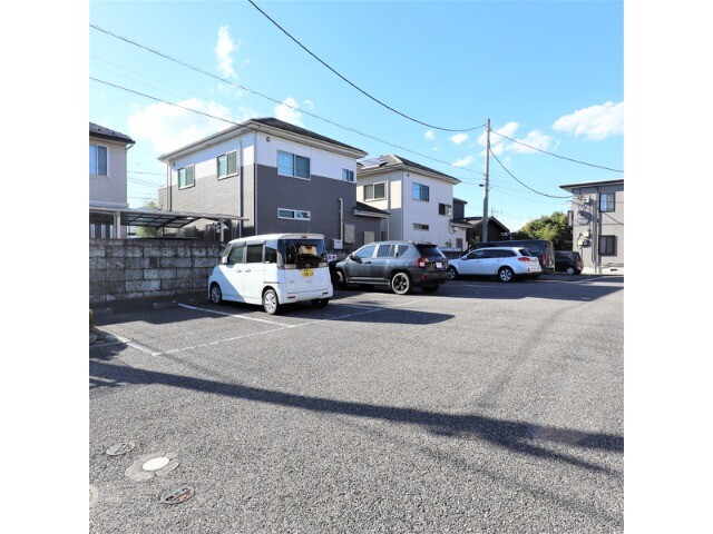 ��ʌ��������܎s��΋搼���̃A�p�[�g�̒��ԏ�