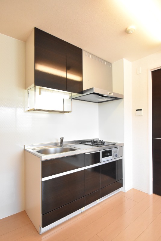 ��ʌ�����s�����P���ڂ̃A�p�[�g�̃L�b�`��