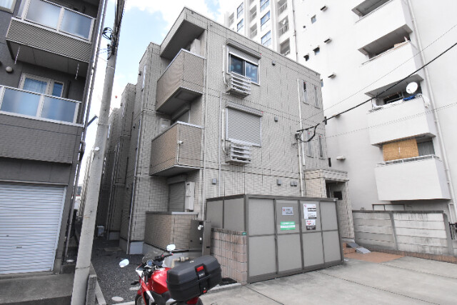 ��ʌ�����s�����P���ڂ̃A�p�[�g�̌����O��