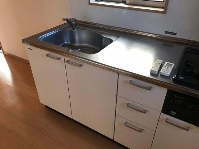 ��ʌ��������܎s����厚�y���̃A�p�[�g�̃L�b�`��