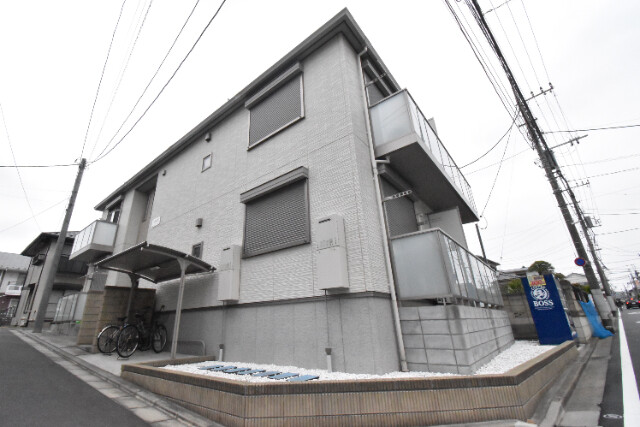 ��ʌ��������܎s�������˂U���ڂ̃A�p�[�g�̌����O��