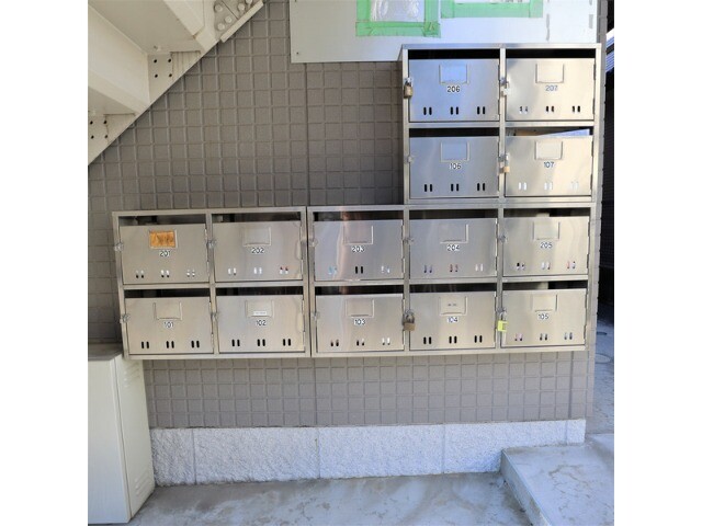 ��ʌ��������܎s��΋搼���̃A�p�[�g�̂��̑�