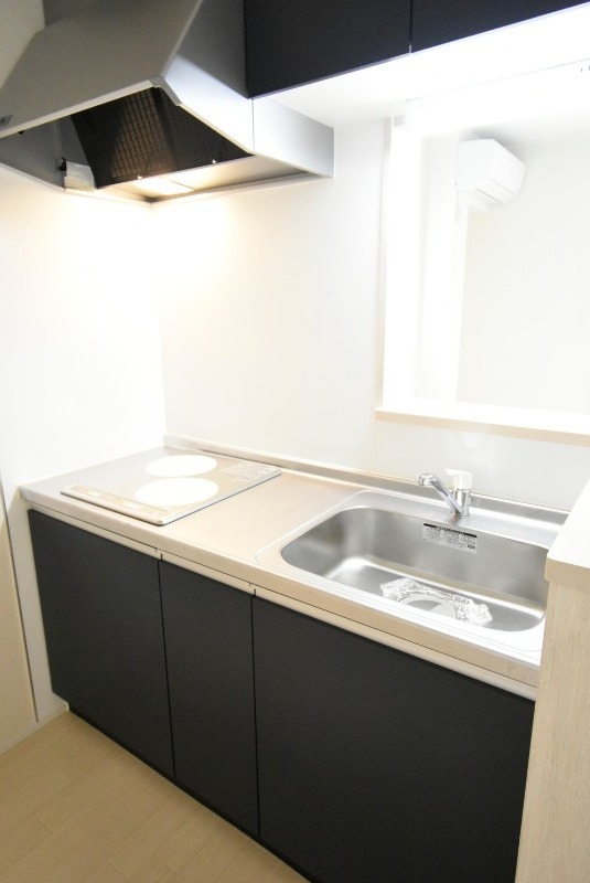 ��ʌ��������܎s��{�捂�@���P���ڂ̃}���V�����̃L�b�`��