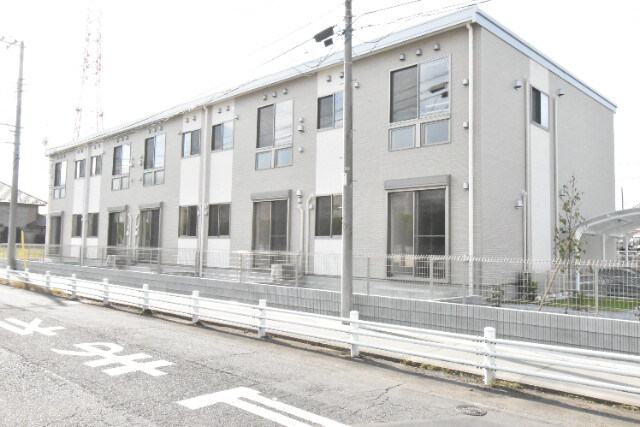 ��ʌ��z�J�s�{�{���T���ڂ̃A�p�[�g�̌����O��