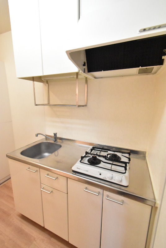 ��ʌ�����s�厚�ԎR�̃}���V�����̃L�b�`��