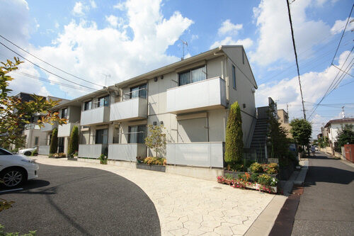 ��ʌ��������܎s�Y�a��j���J�Q���ڂ̃A�p�[�g�̌����O��