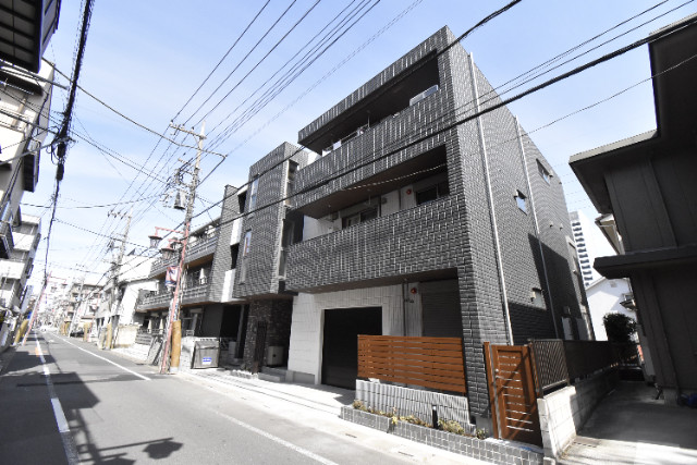 ��ʌ��������܎s��{����ؒ��S���ڂ̃}���V�����̌����O��