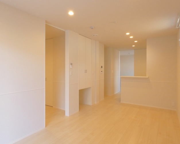 ��ʌ��������܎s��{����ؒ��S���ڂ̃}���V�����̋��ԁE���r���O