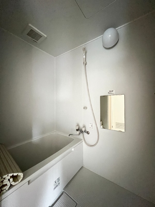 ��ʌ�����s�˒˓��P���ڂ̃}���V�����̃o�X