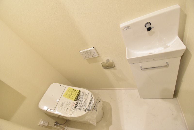 ��ʌ��������܎s��{����ؒ��S���ڂ̃}���V�����̃g�C��