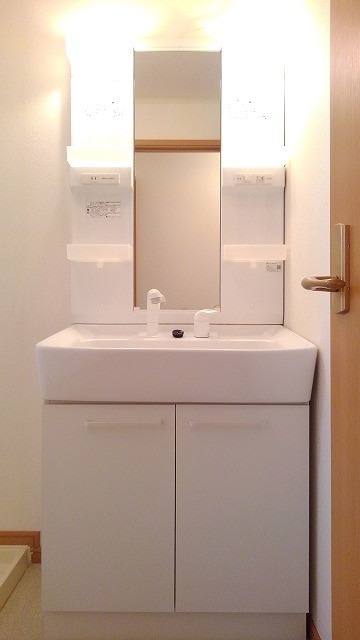 ��ʌ��������܎s��΋�{���Q���ڂ̃A�p�[�g�̐��ʏ�