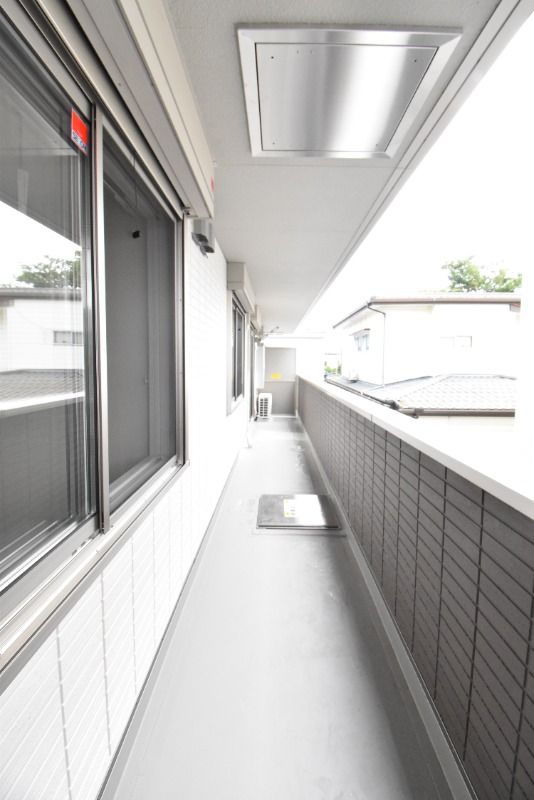 ��ʌ��z�J�s���z�J�P���ڂ̃A�p�[�g�̃o���R�j�[