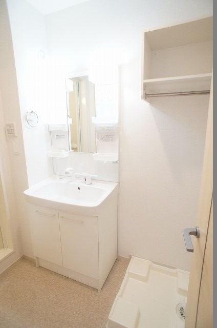 ��ʌ��������܎s�k����i���Q���ڂ̃A�p�[�g�̂��̑�