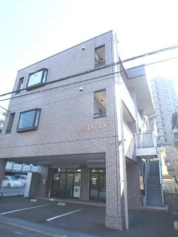 ��ʌ��������܎s�k��y�C���P���ڂ̃}���V�����̌����O��