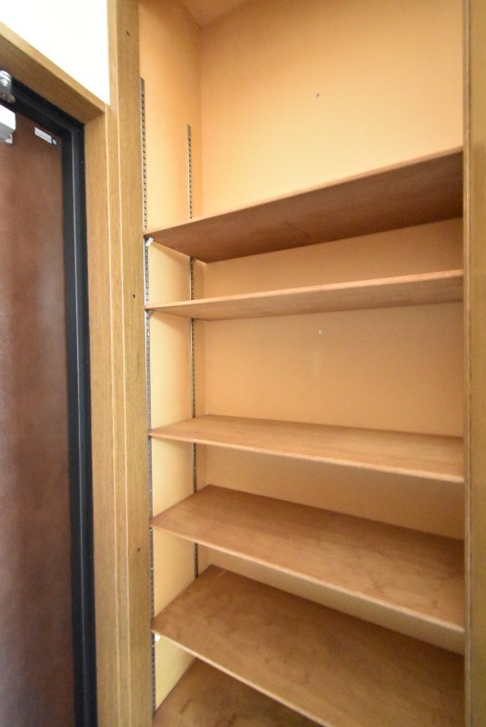 ��ʌ��z�J�s�ԎR���P���ڂ̃}���V�����̌���