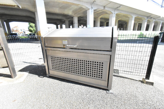 ��ʌ��z�J�s�ԎR���P���ڂ̃}���V�����̂��̑�