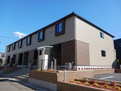 ��ʌ��������܎s�΋�厚�����̃A�p�[�g�̌����O��