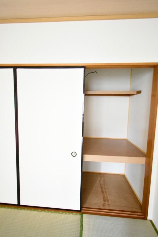 ��ʌ��������܎s�����扺�����Q���ڂ̃A�p�[�g�̎��[