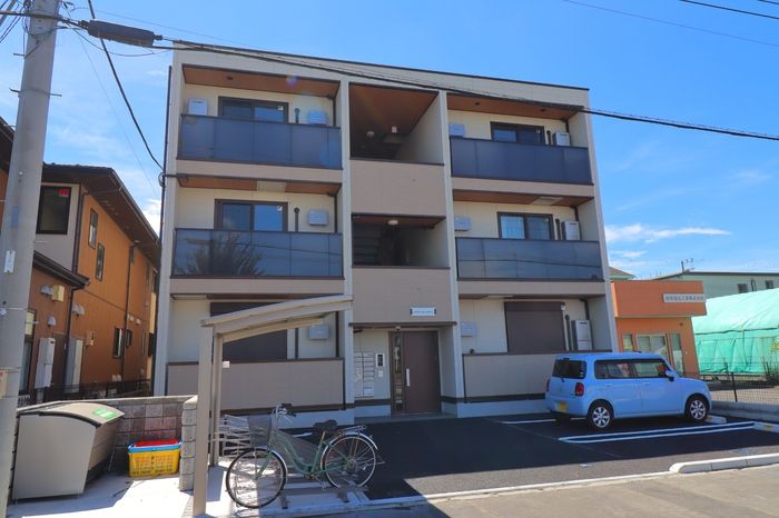 ��ʌ��z�J�s���C�N�^�E���Q����15-9�̃A�p�[�g�̌����O��