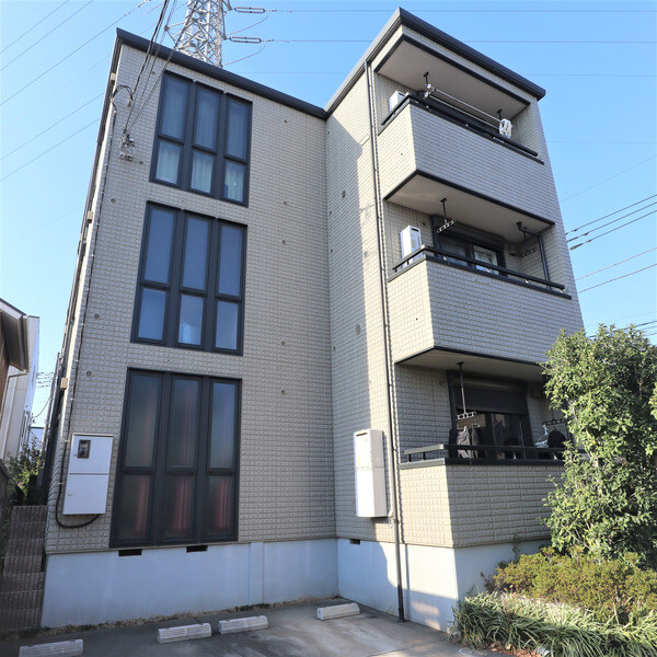 ��ʌ�����s�Ԉ�P���ڂ̃}���V�����̌����O��