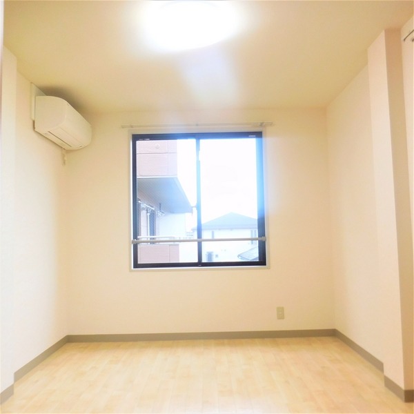 ��ʌ��������܎s�Y�a�搣����R���ڂ̃}���V�����̂��̑�