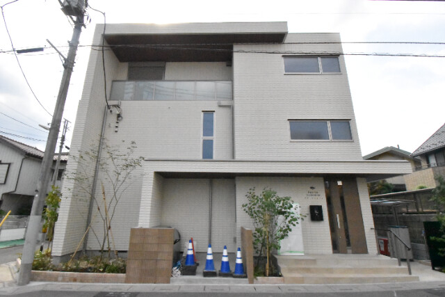 ��ʌ��������܎s������{�����P���ڂ̃}���V�����̃G���g�����X