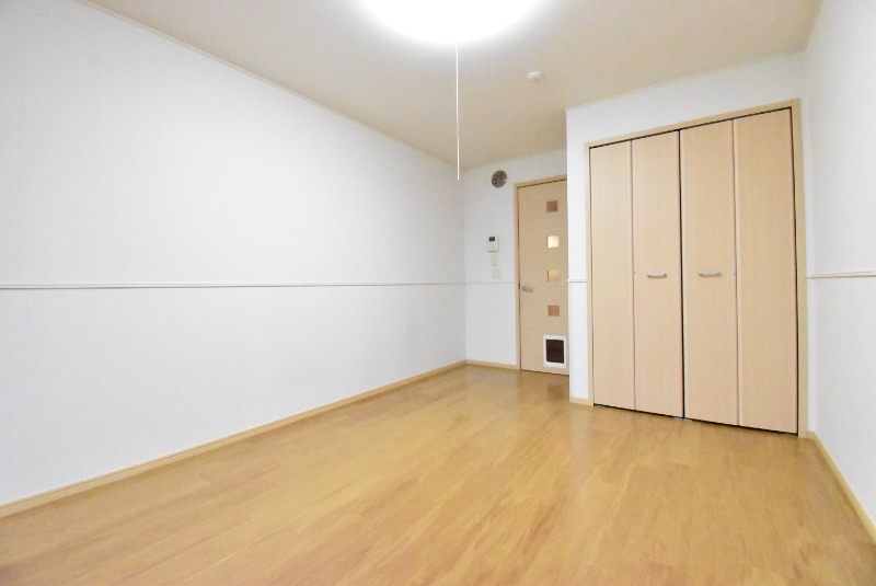 ��ʌ�����s�˒˓�P���ڂ̃}���V�����̋��ԁE���r���O