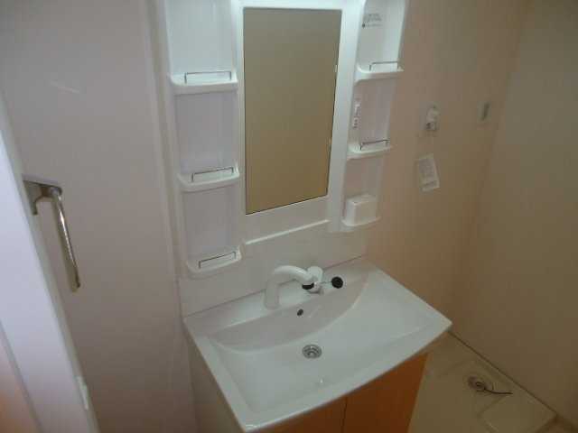 ��ʌ��������܎s������厚�@���̃A�p�[�g�̐��ʏ�