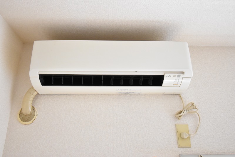 ��ʌ�����s�˒˂T���ڂ̃A�p�[�g�̂��̑��ݔ�