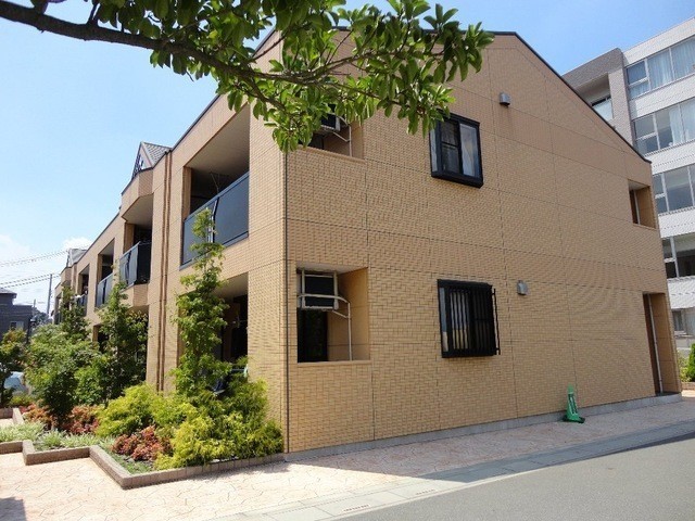 ��ʌ�����s�˒˓�S����1-32�̃}���V�����̌����O��