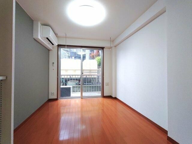 ��ʌ��������܎s�k��y�C���P���ڂ̃}���V�����̋��ԁE���r���O