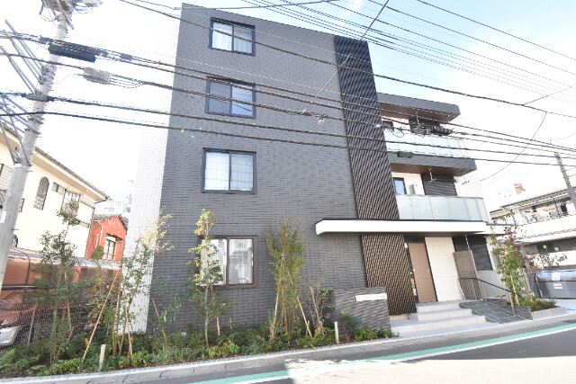 ��ʌ��������܎s������㗎���W���ڂ̃}���V�����̌����O��