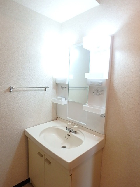 ��ʌ��������܎s�����擌��{�T���ڂ̃}���V�����̐��ʏ�