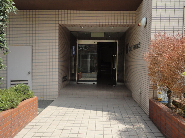 ��ʌ��������܎s�����擌��{�T���ڂ̃}���V�����̃G���g�����X