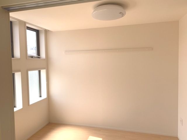 ��ʌ��z�J�s���C�N�^�E���P���ڂ̃}���V�����̂��̑�