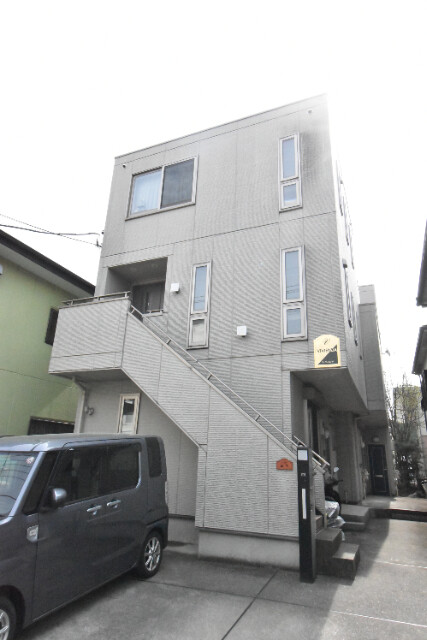 ��ʌ�����s������S����5-16�̃A�p�[�g�̌����O��