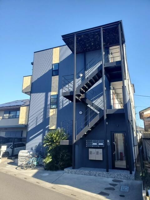 ��ʌ��t�����s���g�c334-6�̃A�p�[�g�̌����O��