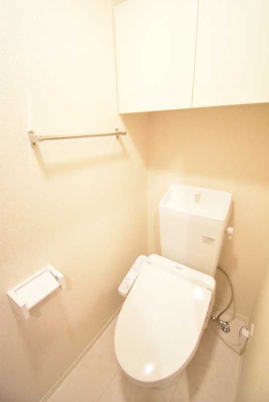 ��ʌ��������܎s�����攪���q�Q���ڂ̃A�p�[�g�̃g�C��