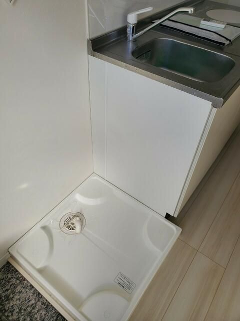 ��ʌ��t�����s���g�c�̃A�p�[�g�̂��̑��ݔ�