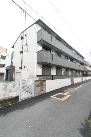 ��ʌ��@�c�s���L�P���ڂ̃A�p�[�g�̌����O��