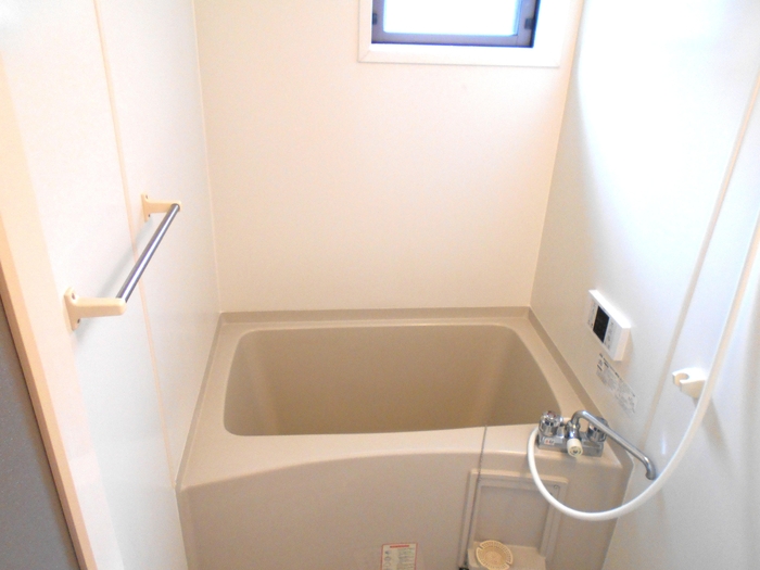 ��ʌ��t�����s���x�̃A�p�[�g�̃o�X