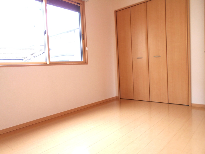 ��ʌ��t�����s���x�̃A�p�[�g�̂��̑������E�X�y�[�X