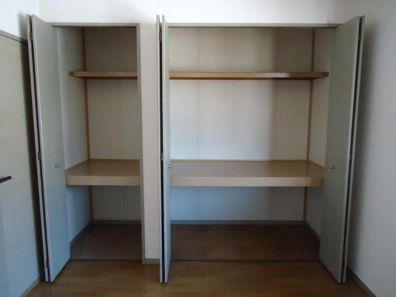 ��ʌ�����s���ȂP���ڂ̃A�p�[�g�̎��[